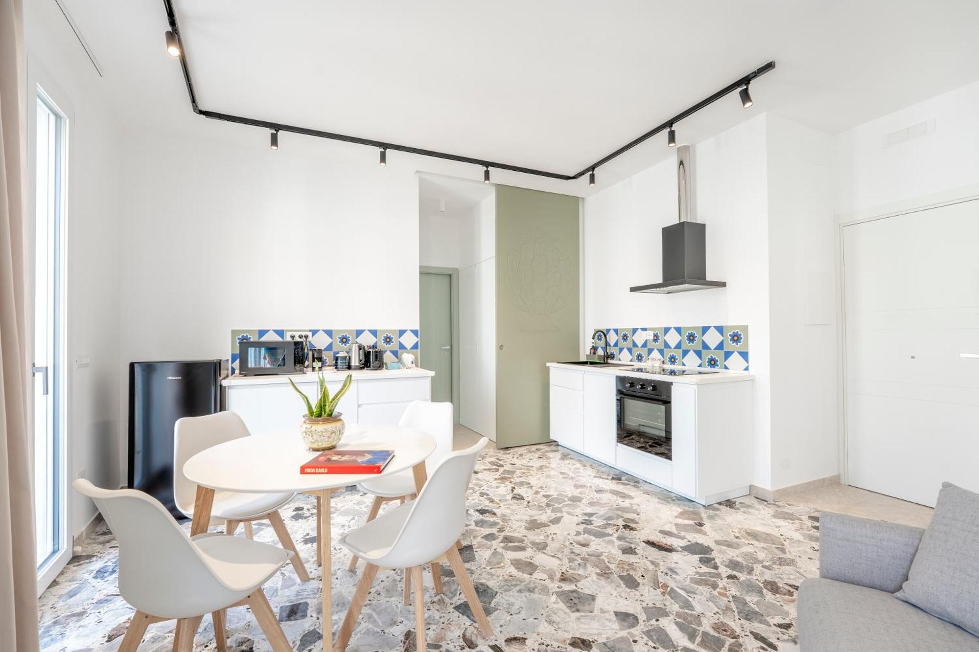 Eos Serenity Suites Syracuse Bagian luar foto