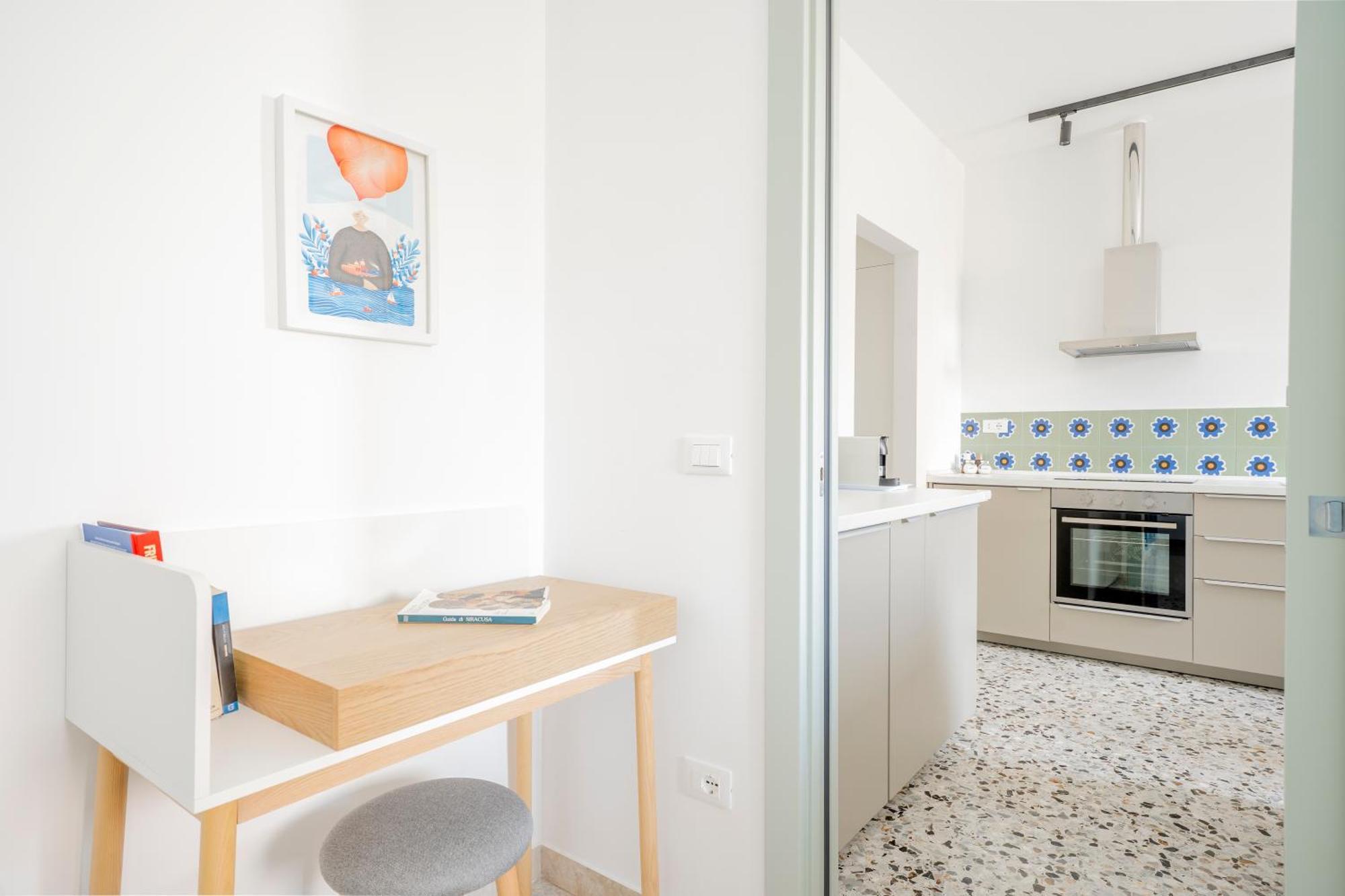 Eos Serenity Suites Syracuse Bagian luar foto